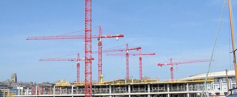Brytyjski sektor budowlany rozwija się w coraz słabszym tempie